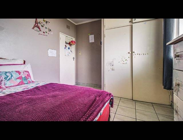 2 BEDROOM APARTMENT FOR SALE IN DOWERGLEN